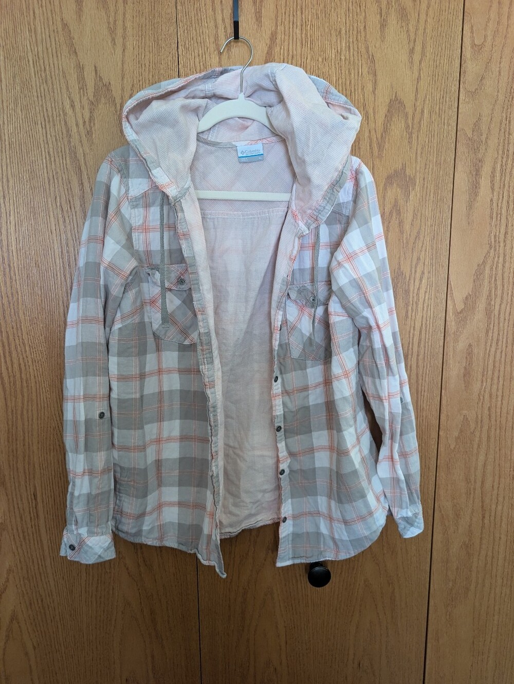 NWOT Columbia Women's Light Plaid Hooded Button-Up Shirt